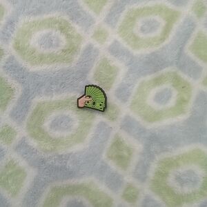 Money Spread Croc Charm